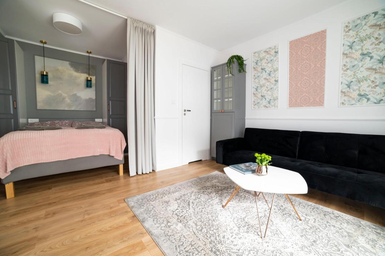 Heaven Apartment In The Old Town With Private Parking Гданск Екстериор снимка
