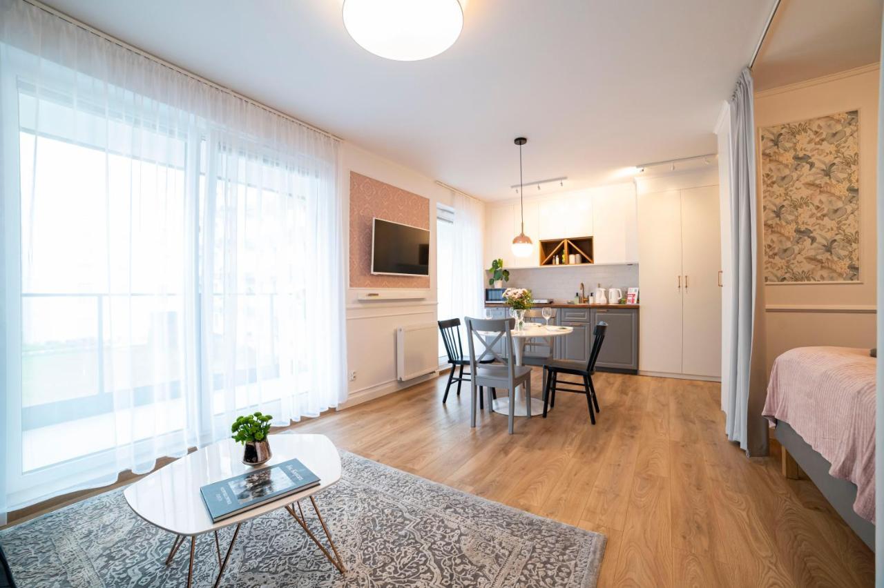 Heaven Apartment In The Old Town With Private Parking Гданск Екстериор снимка