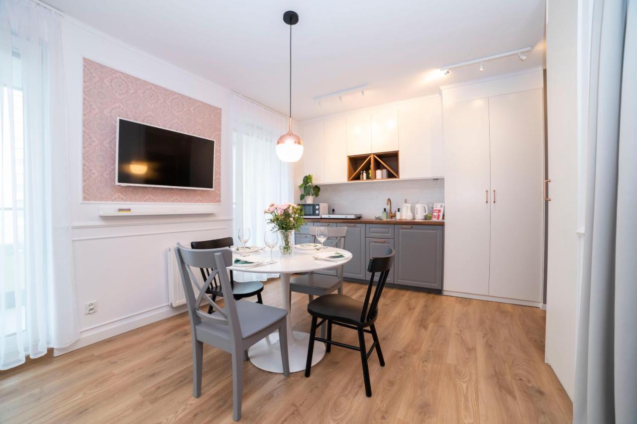 Heaven Apartment In The Old Town With Private Parking Гданск Екстериор снимка