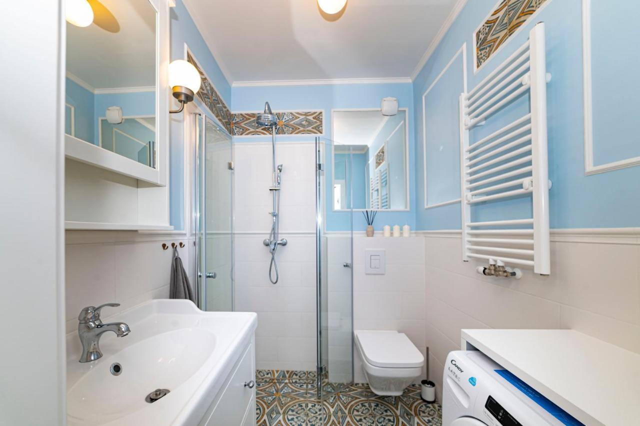 Heaven Apartment In The Old Town With Private Parking Гданск Екстериор снимка