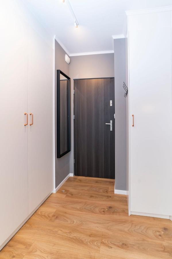 Heaven Apartment In The Old Town With Private Parking Гданск Екстериор снимка