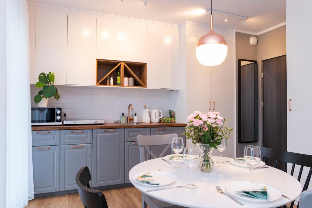 Heaven Apartment In The Old Town With Private Parking Гданск Екстериор снимка