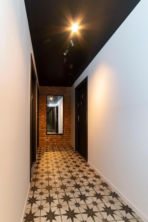 Heaven Apartment In The Old Town With Private Parking Гданск Екстериор снимка